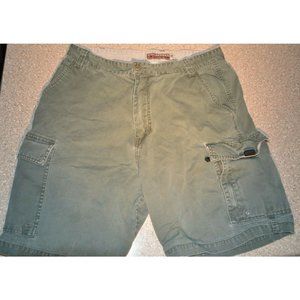 Men’s Coliseum Active Outdoor Cargo Shorts Khaki Size 34 Green (R)